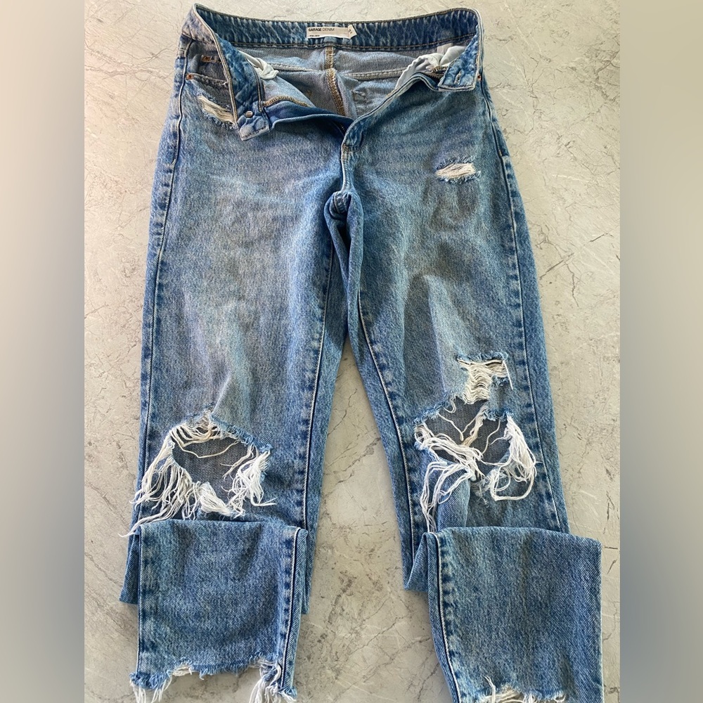 Garage Denim distressed Mom Jeans